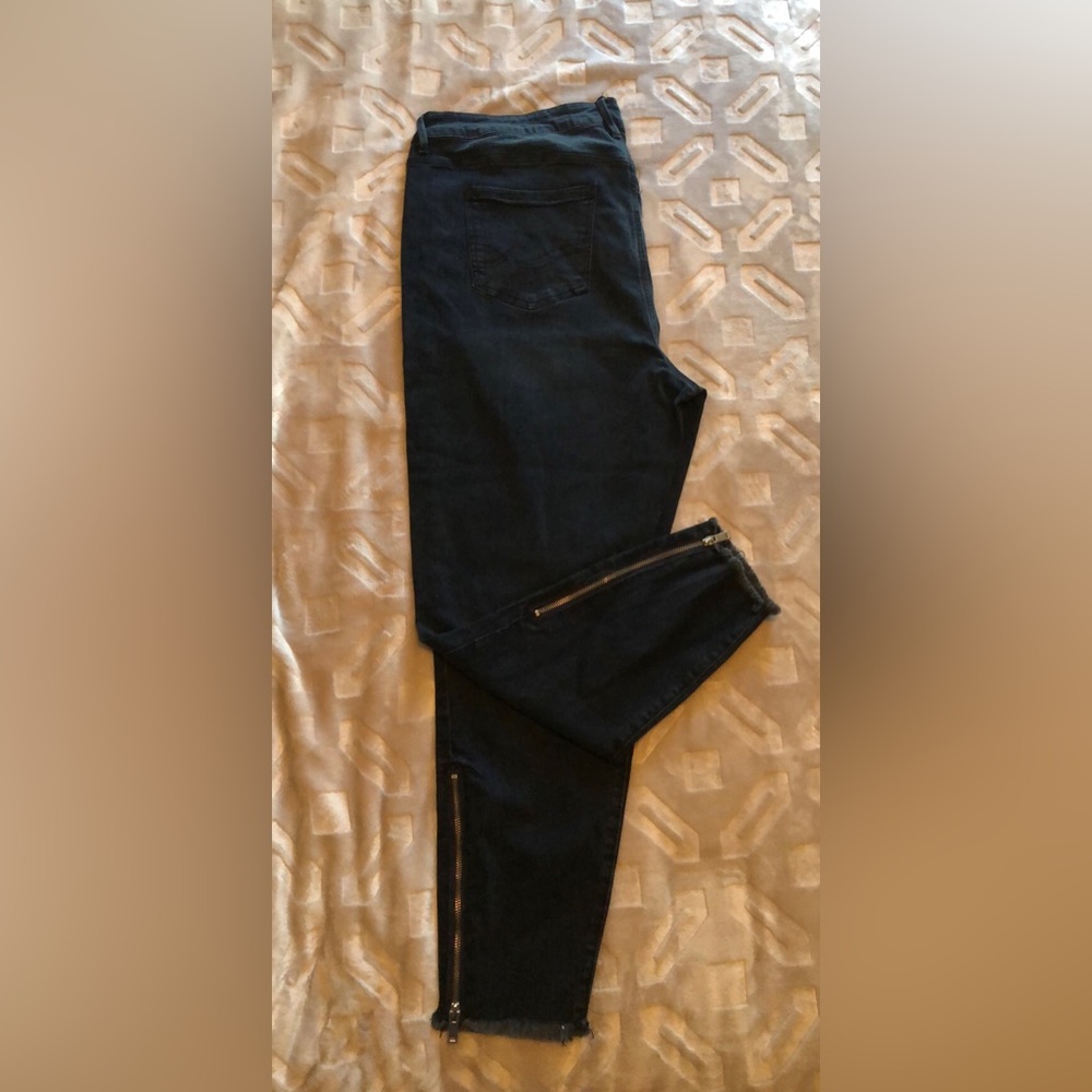 REBEL ANGELS Rebel Wilson Zip Ankle Black Denim Skinny Jeans size 22W